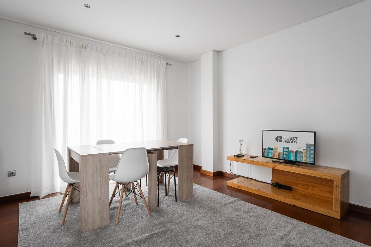 Guestready - A Modern Stay In Aveiro Exteriör bild