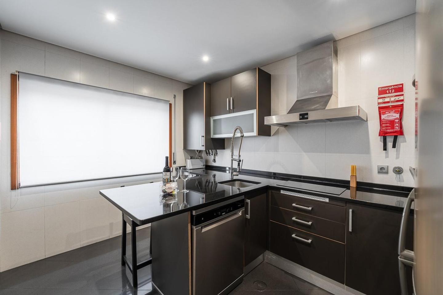 Guestready - A Modern Stay In Aveiro Exteriör bild