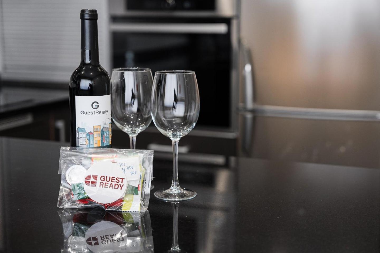 Guestready - A Modern Stay In Aveiro Exteriör bild